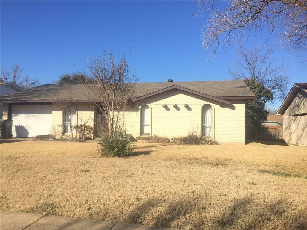 Property Photo: 1913 Armstrong Drive TX 75074