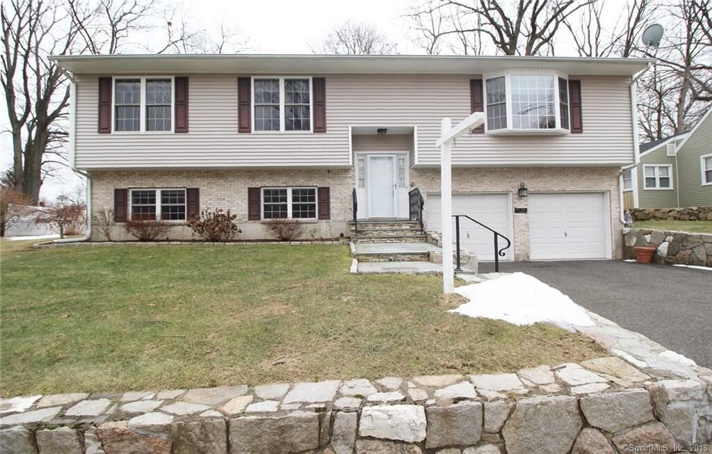 Property Photo:  79 Tesiny Avenue  CT 06606 