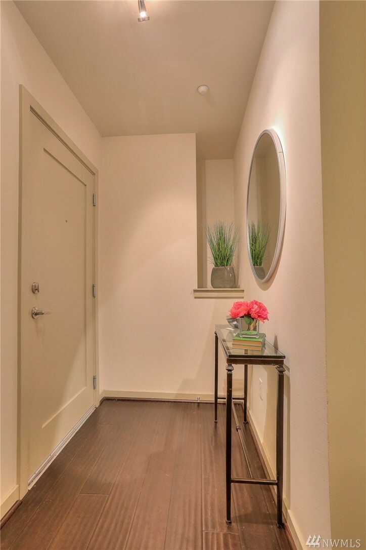 Property Photo: 1530 NW Market St 214 WA 98107