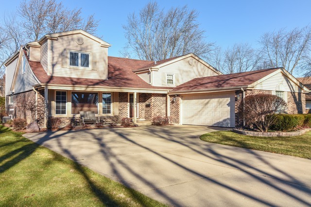 Property Photo:  3045 North Huntington Drive  IL 60004 