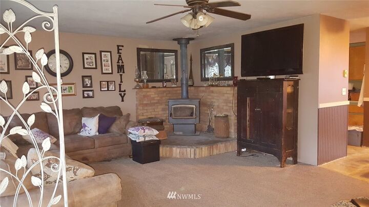 Property Photo: 2129 SW Olympic Drive WA 98532