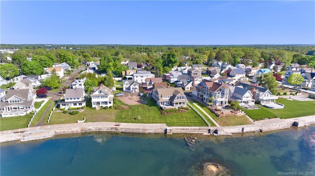 Property Photo: 45-A Cocheco Avenue CT 06405