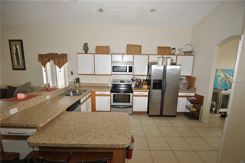 Property Photo:  219 Castlemain Circle  FL 33897 