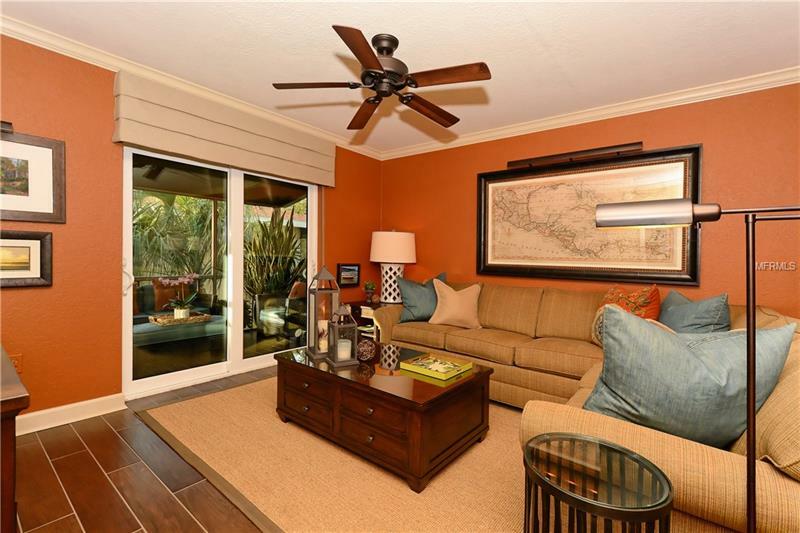 Property Photo: 930 La Costa Circle 8 FL 34237