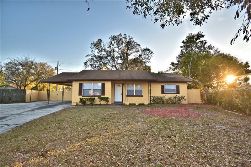 Property Photo:  701 Holt Circle  FL 33880 