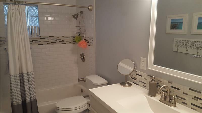 Property Photo: 6214 56th Avenue N FL 33709