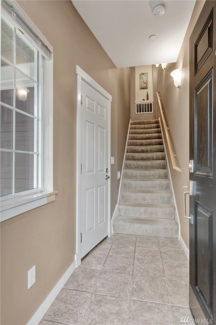 Property Photo: 1883 16th Lane NE 1883 WA 98029