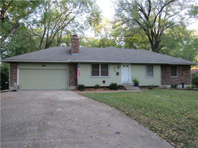 Property Photo: 8610 W 80th Street KS 66204