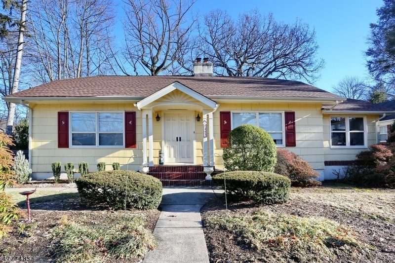 Property Photo: 497 Doremus Ave NJ 07452