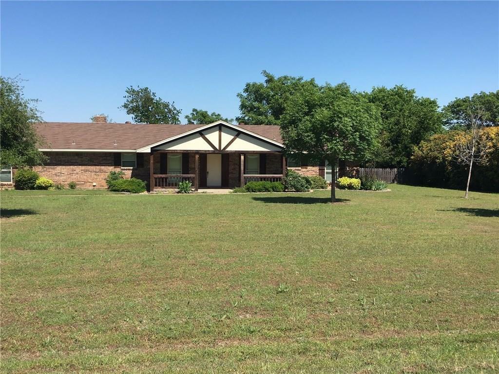 Property Photo:  1312 Bluebird Lane  TX 76065 