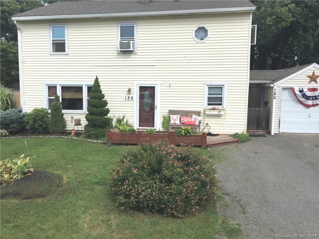 Property Photo:  186 Wood Avenue  CT 06614 