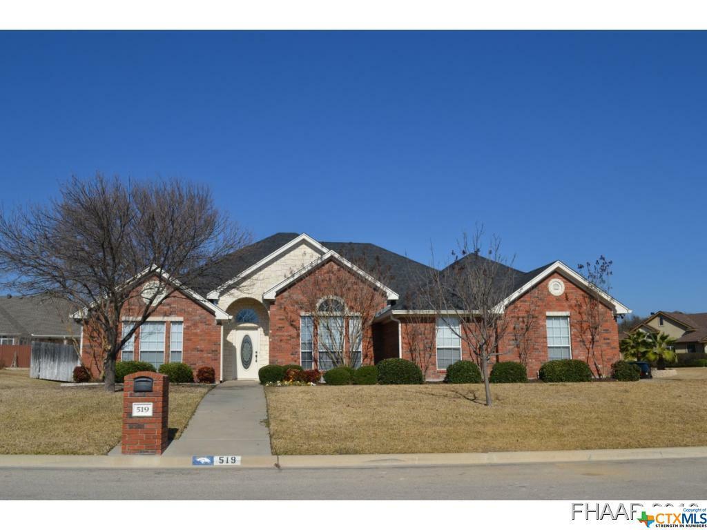 Property Photo:  519 Wallaby Circle  TX 76548 