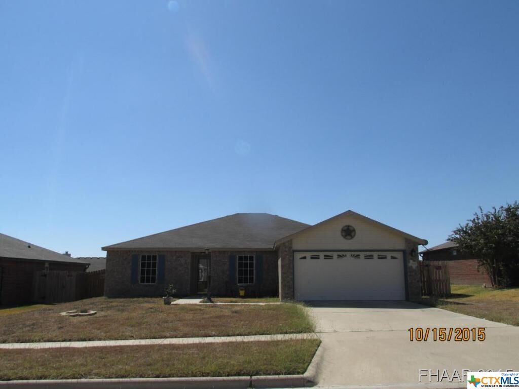 Property Photo: 3908 Fieldcrest Drive TX 76549