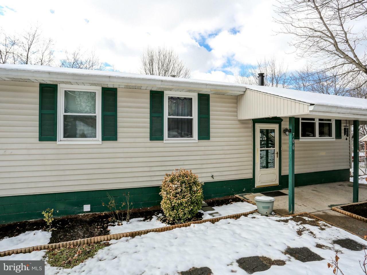 Property Photo:  706 Saint Marys Drive  PA 17113 