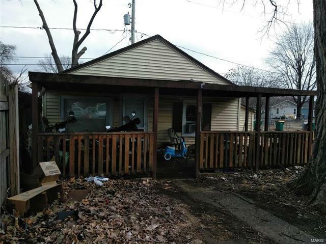Property Photo: 2432 Bryan Avenue 62040
