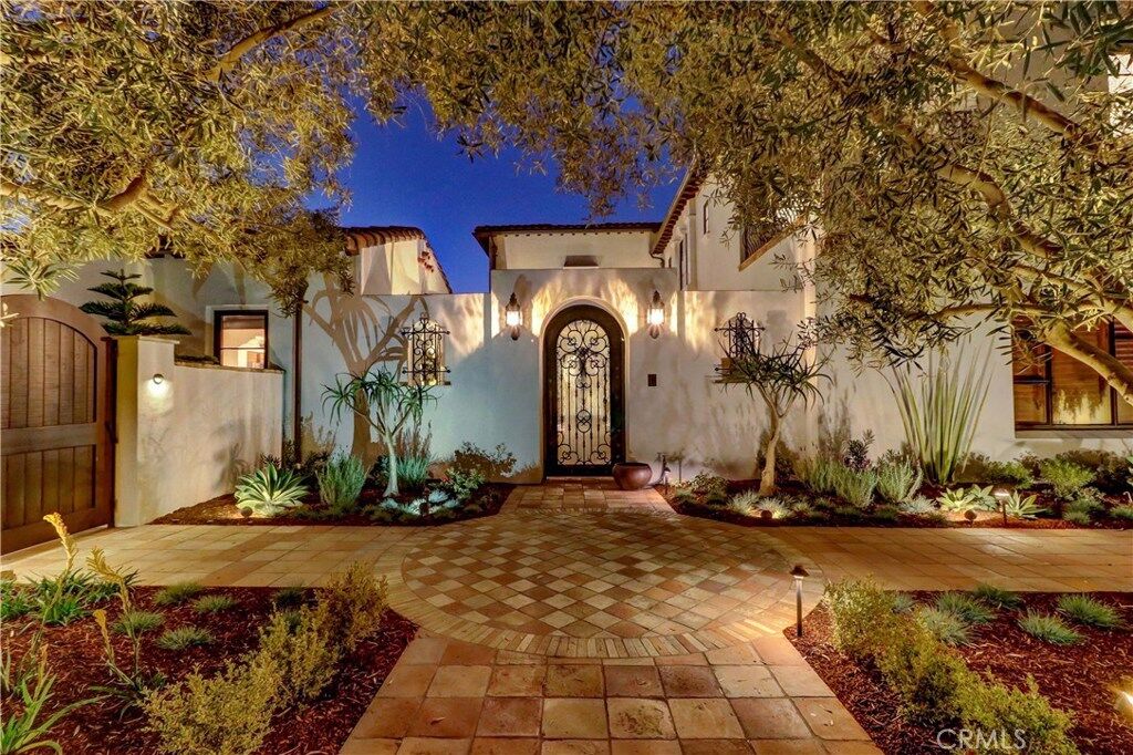 Property Photo: 2527 Mesa Terrace CA 91784