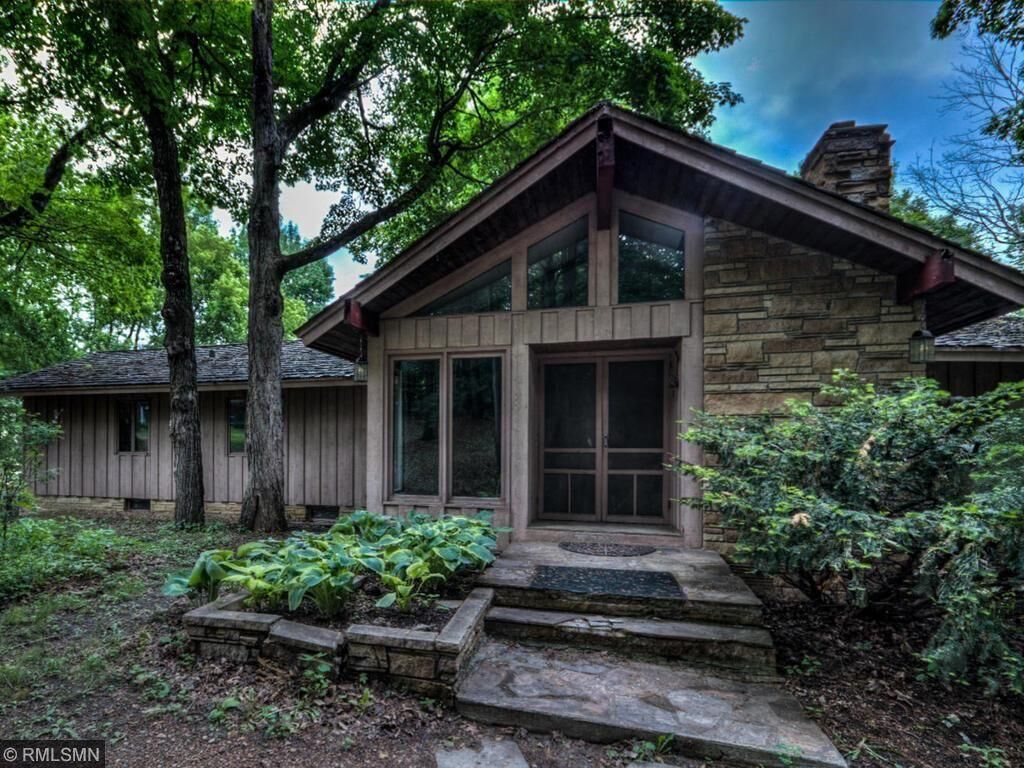 Property Photo: 1298 Wildhurst Trail MN 55364