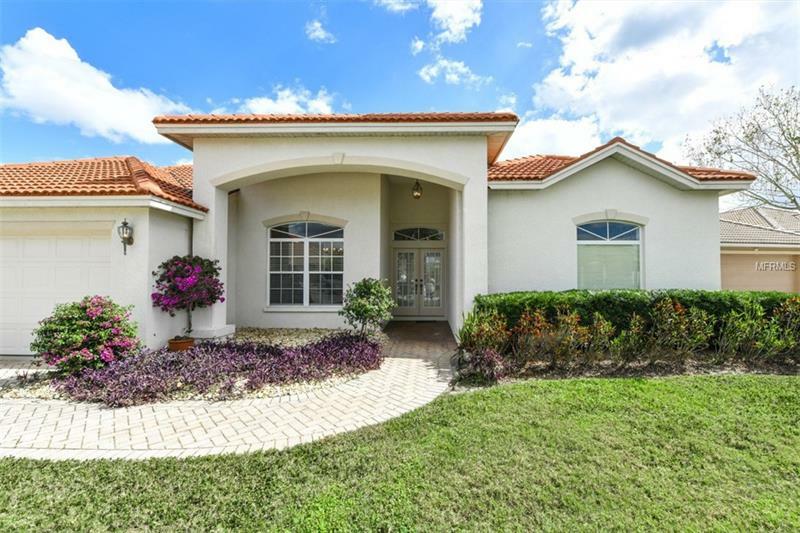 Property Photo: 7114 42nd Court E FL 34243
