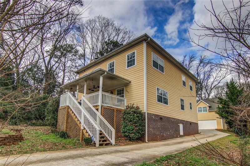 Property Photo: 2089 Stockbridge Drive SE 30316