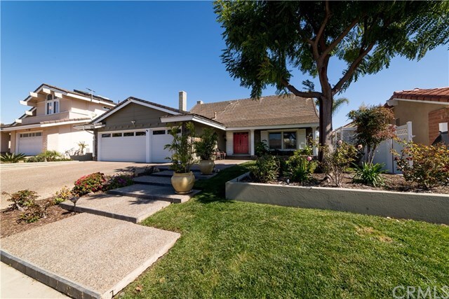 Property Photo: 19332 Worchester Lane CA 92646