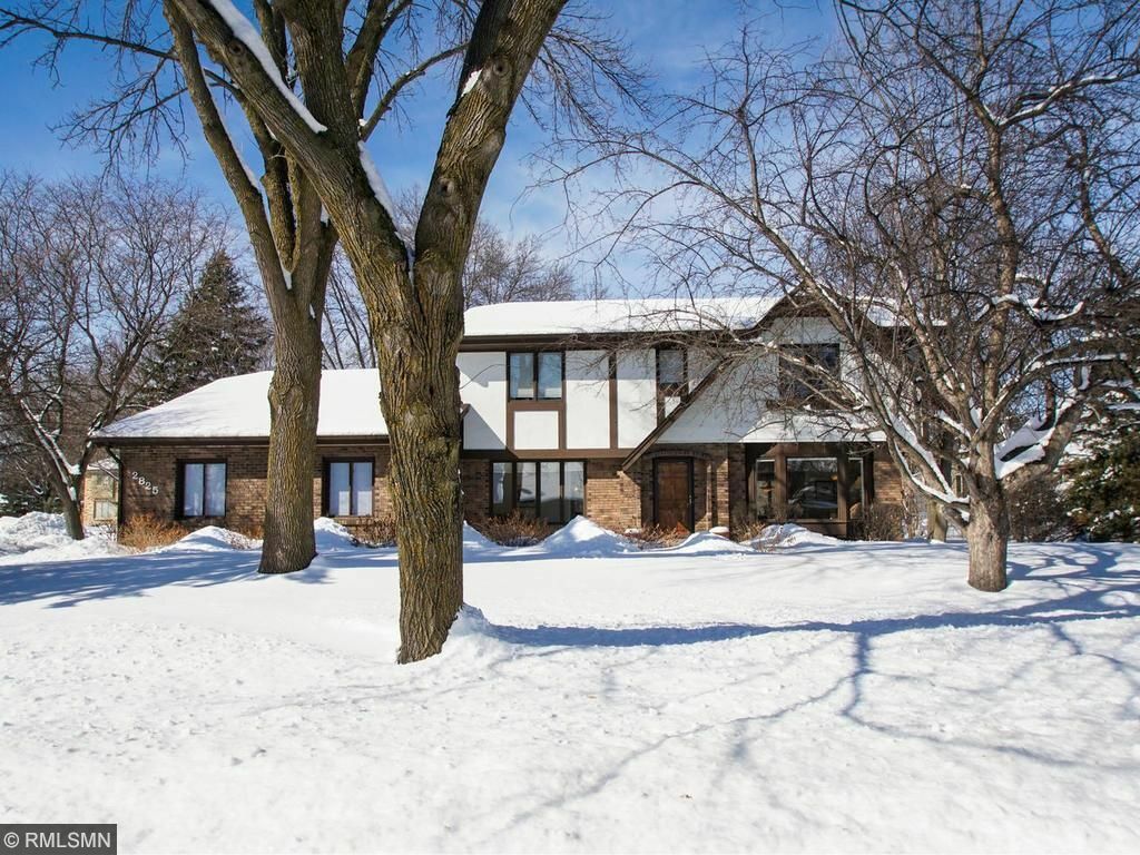 Property Photo:  2825 Holly Lane N  MN 55447 