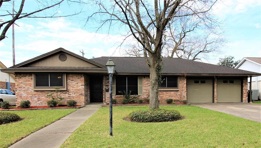 Property Photo: 2322 Straight Creek Drive TX 77017