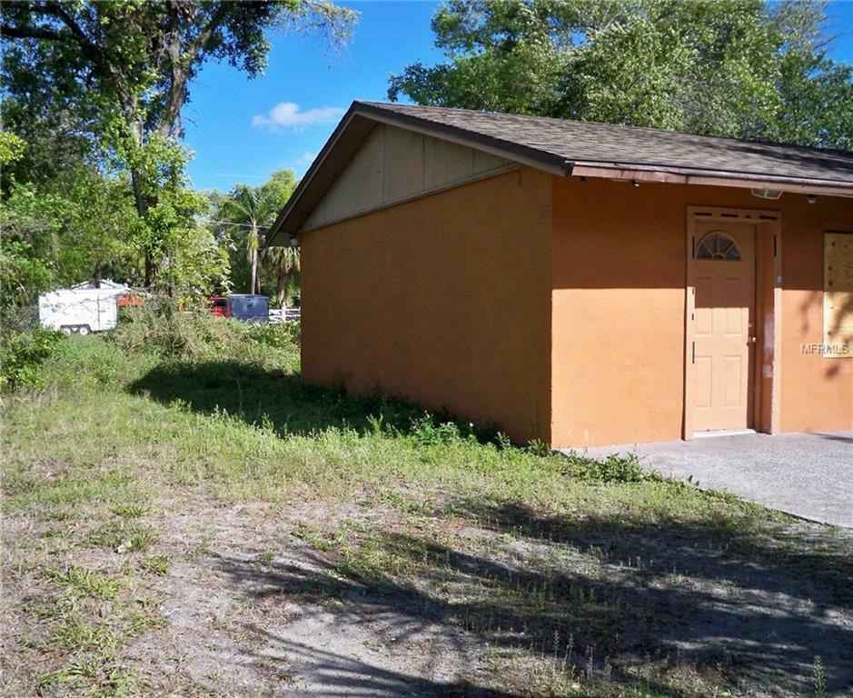 Property Photo:  9407 N 9th Street  FL 33612 