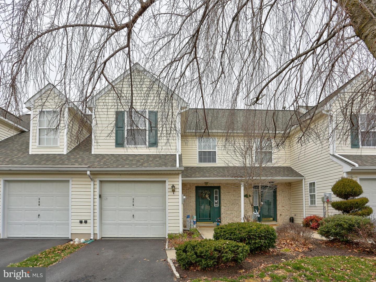 Property Photo: 378 Farmview Lane PA 17552