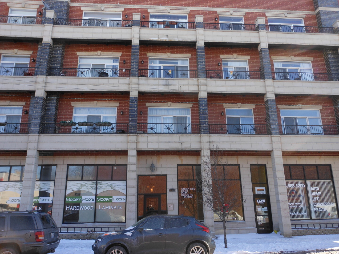 Property Photo:  4235 N Kedzie Avenue 4B  IL 60618 
