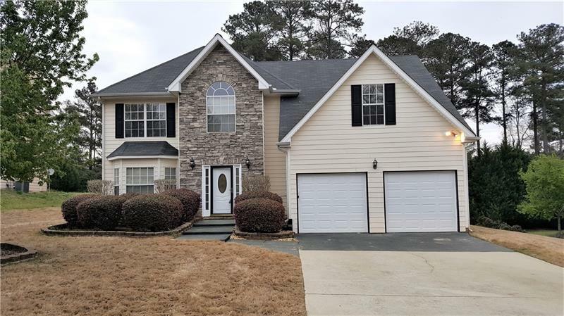 Property Photo: 109 Barrington Parkway 30281