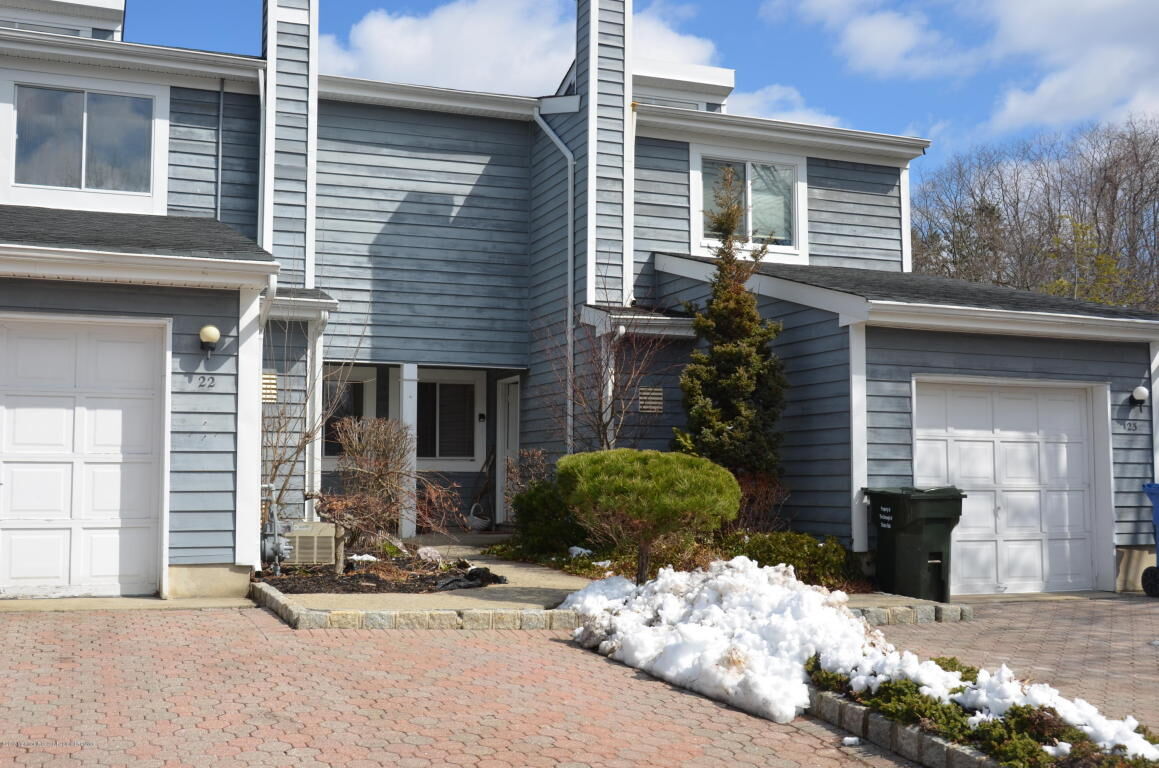 Property Photo:  23 Rambling Meadow Court  NJ 07724 