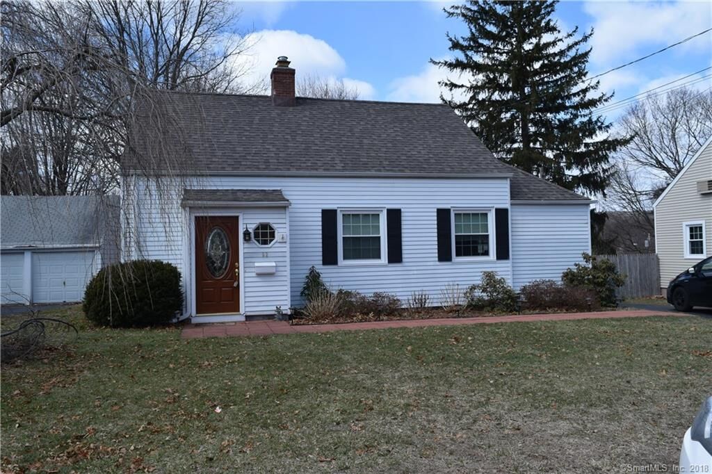 Property Photo:  92 Wilmot Road  CT 06514 