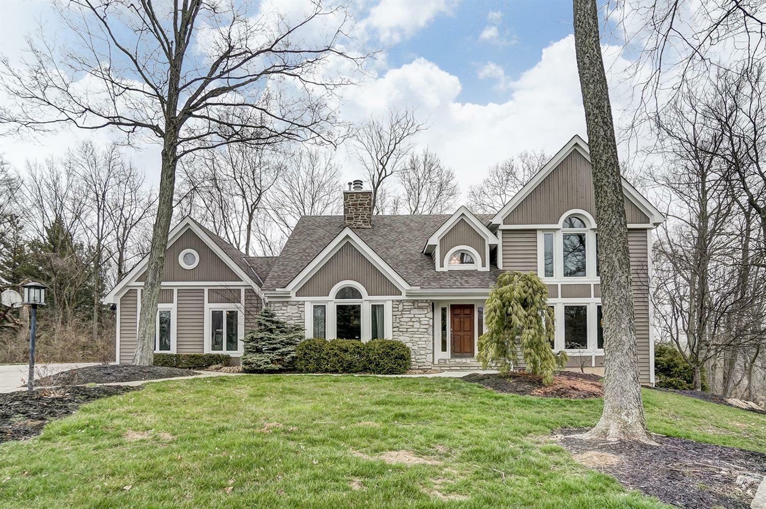 Property Photo: 6704 Powner Farm Drive OH 45248
