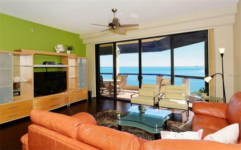 Property Photo:  2120 Harbourside Drive 657  FL 34228 