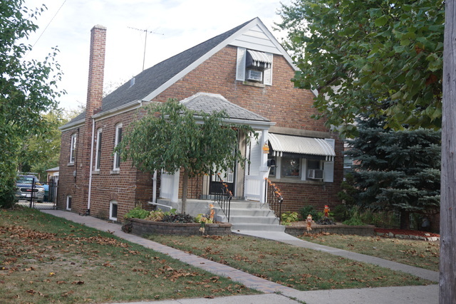 Property Photo:  15945 Emerald Avenue  IL 60426 