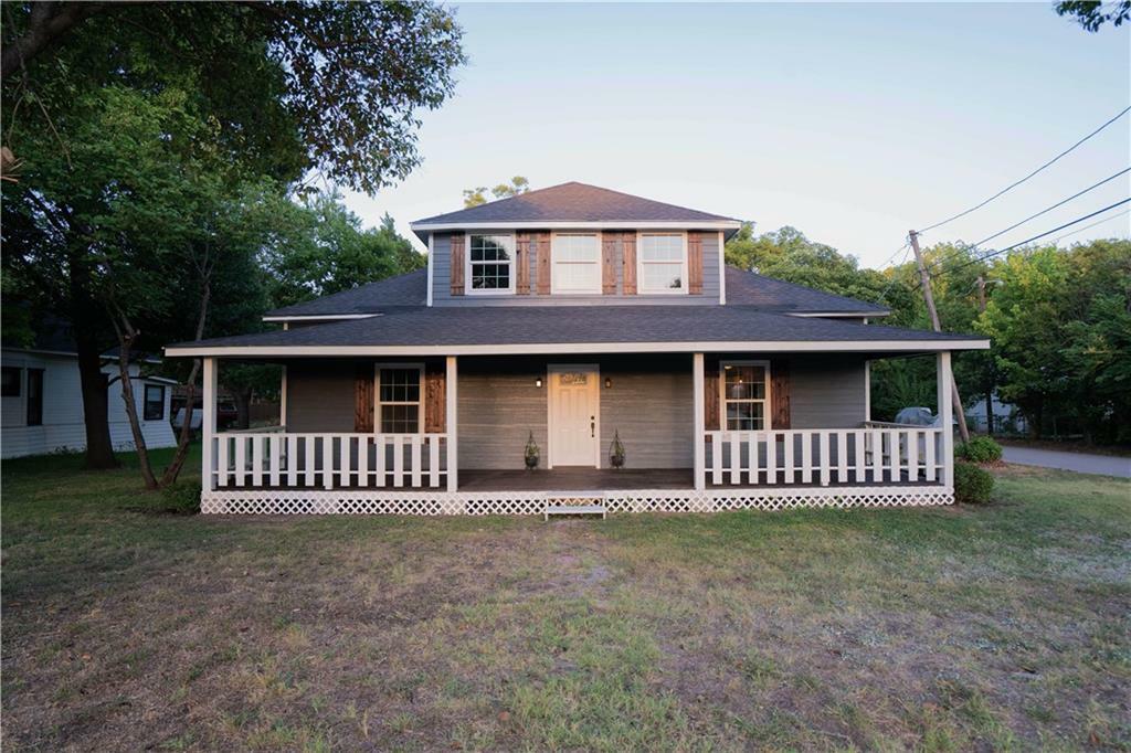 Property Photo:  200 Dunn Street  TX 75165 