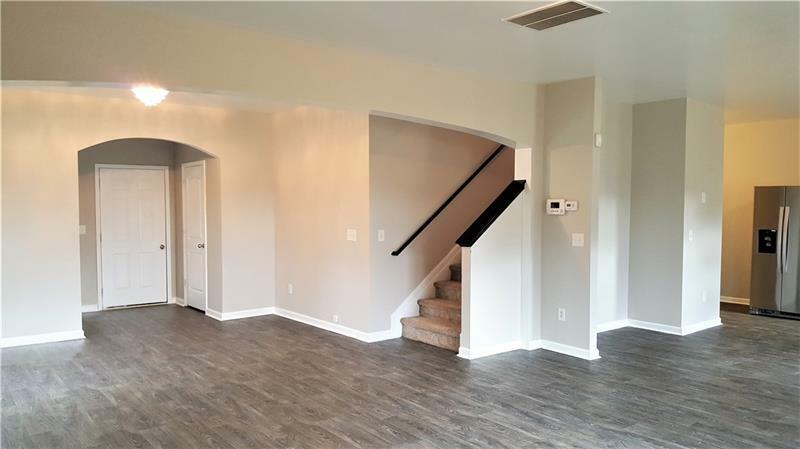 Property Photo: 411 Bandelier Circle 0 30228