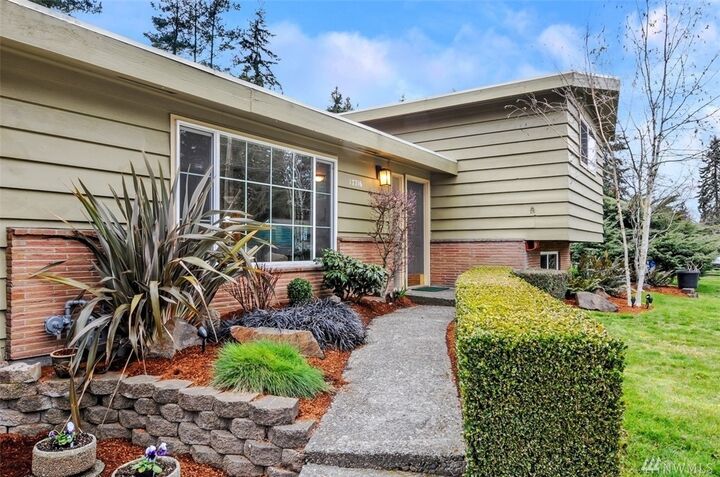 Property Photo: 17716 64th Ave W WA 98037