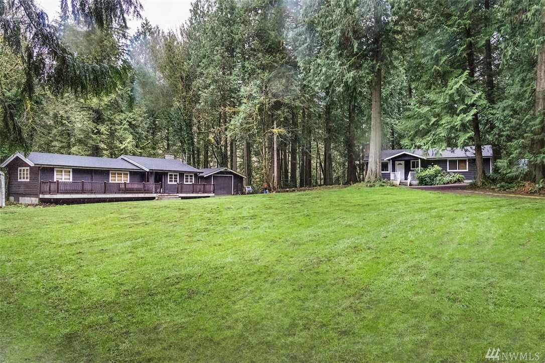 Property Photo:  24320 SE Tiger Mountain Rd  WA 98027 