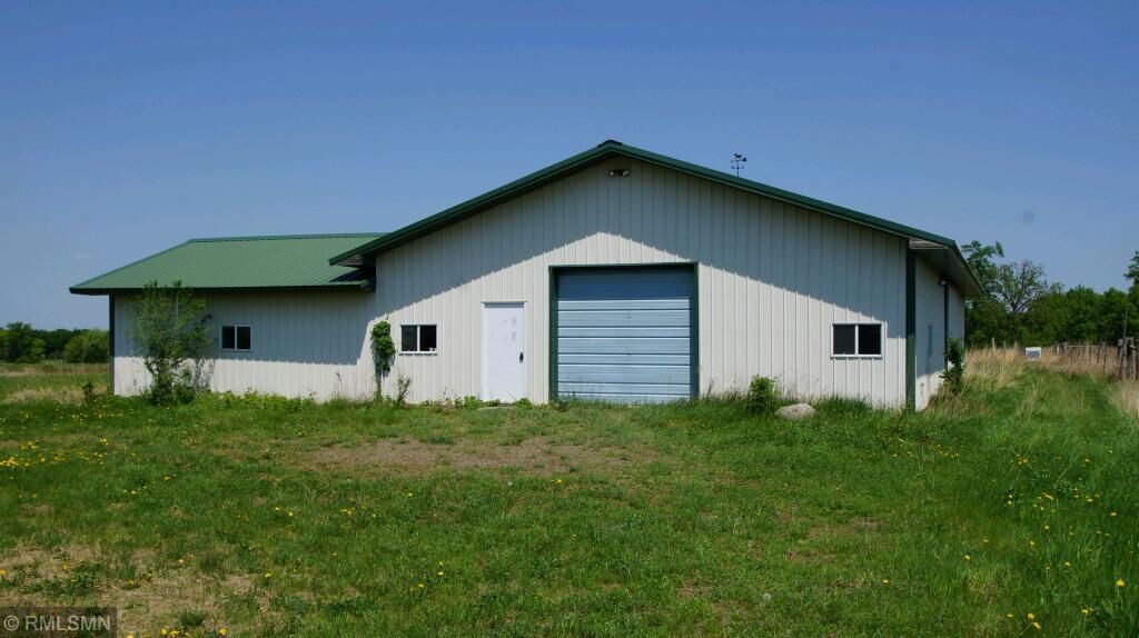 Property Photo:  1968 177th Avenue  MN 55051 