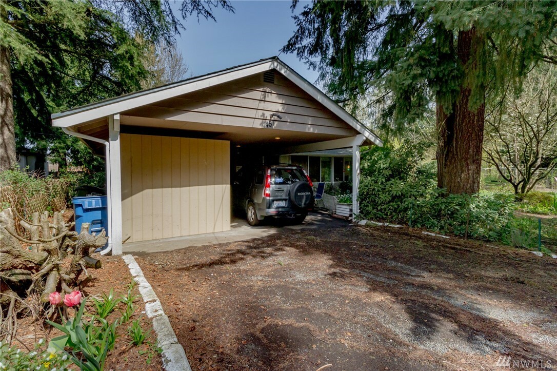 Property Photo:  1451 E Maple St  WA 98030 