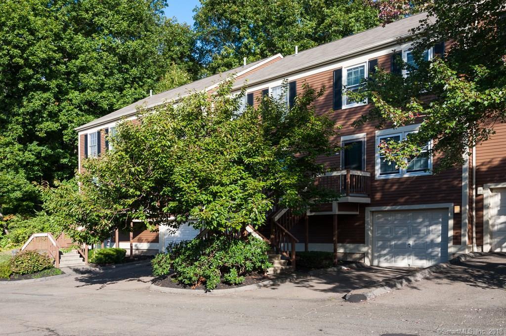 Property Photo: 100 Foxbridge Village Road 100 CT 06405