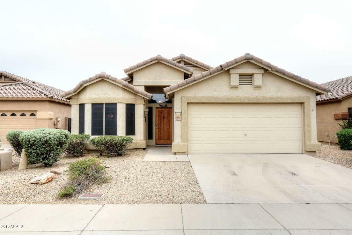 Property Photo: 2535 E Parkside Lane AZ 85024