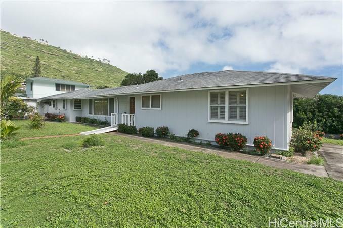 Property Photo:  5255 Lawelawe Place  HI 96821 