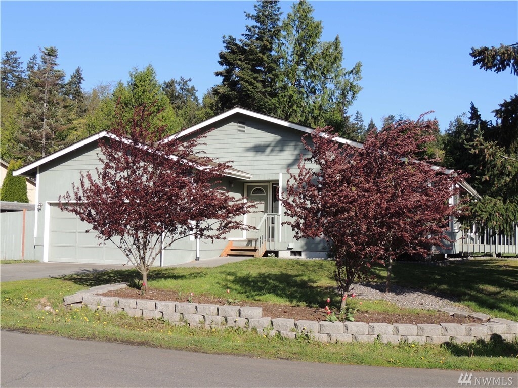 Property Photo: 511 Kloshe Wy WA 98257