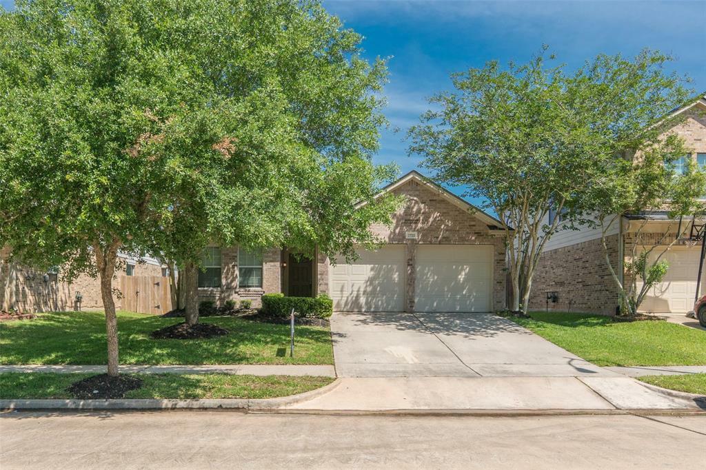 Property Photo:  2722 Swift Fox Corner  TX 77459 