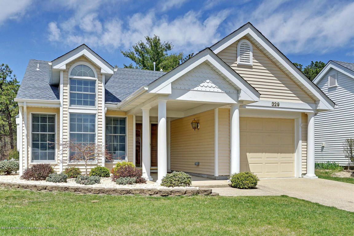 Property Photo:  329 Devon Street  NJ 08759 