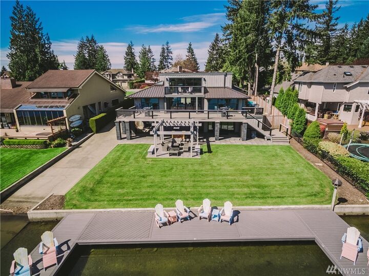 Property Photo:  3307 204th Avenue Ct East  WA 98391 