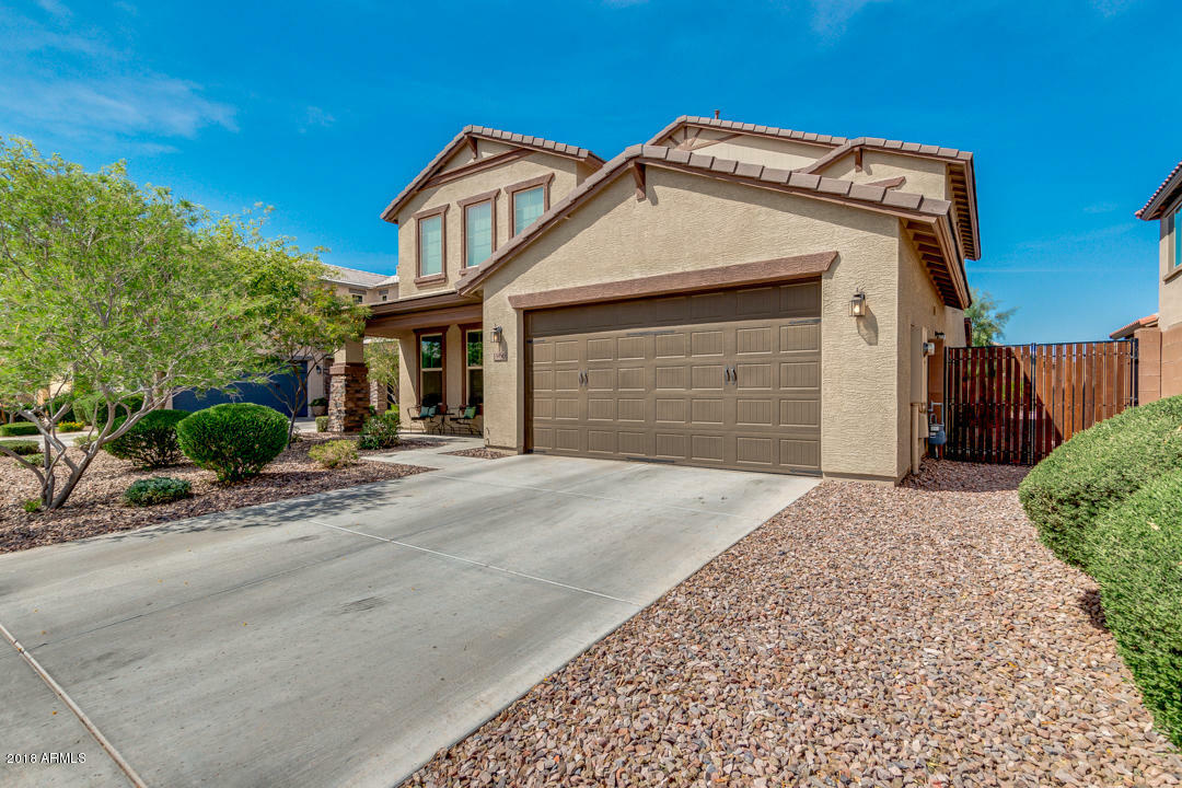 Property Photo:  1966 E Hazeltine Way  AZ 85298 