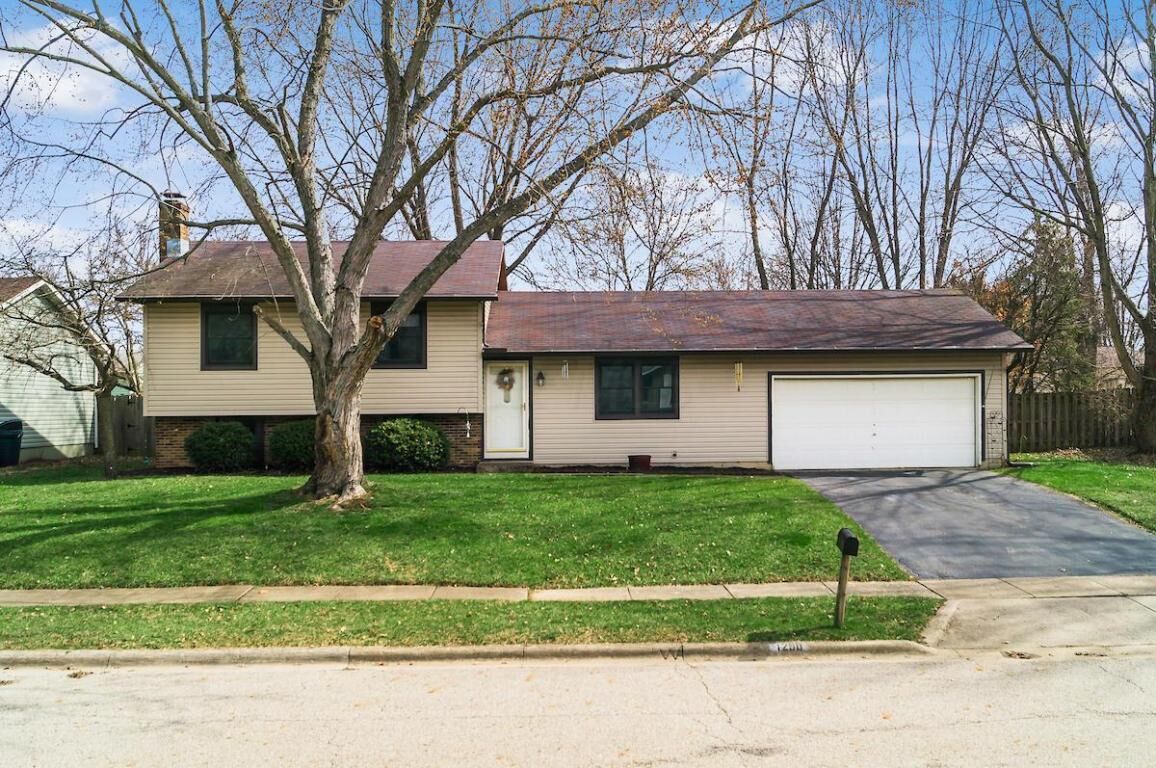 Property Photo:  1290 Addison Drive  OH 43068 